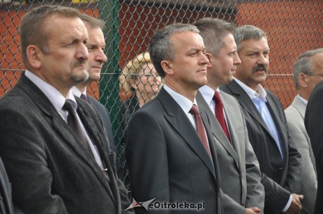 Orlik przy Szkole Podstawowej nr 1 oficjalnie odebrane (5.X.2011) - zdjęcie #61 - eOstroleka.pl