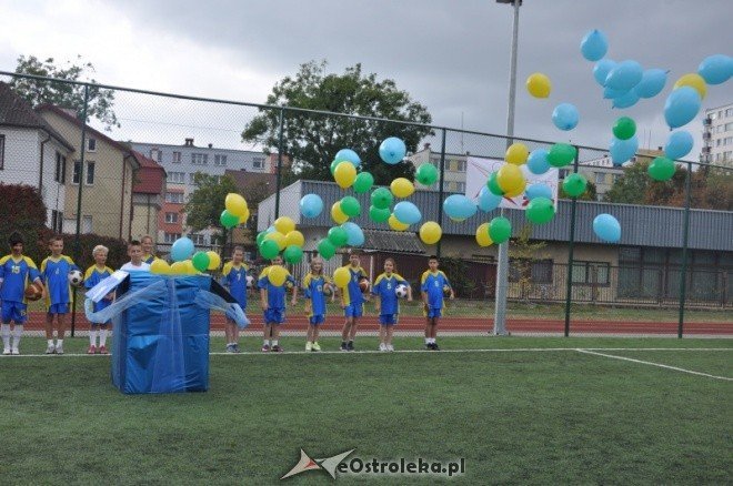Orlik przy Szkole Podstawowej nr 1 oficjalnie odebrane (5.X.2011) - zdjęcie #50 - eOstroleka.pl
