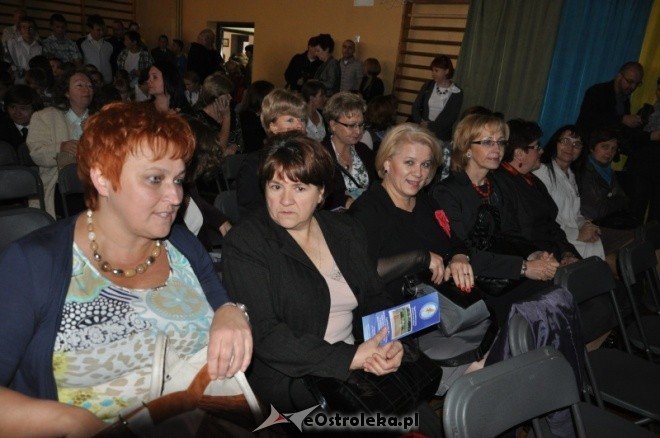 Orlik przy Szkole Podstawowej nr 1 oficjalnie odebrane (5.X.2011) - zdjęcie #46 - eOstroleka.pl
