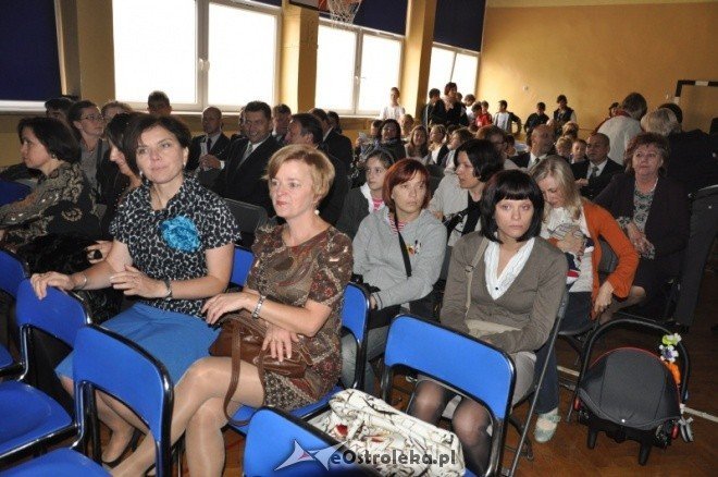 Orlik przy Szkole Podstawowej nr 1 oficjalnie odebrane (5.X.2011) - zdjęcie #43 - eOstroleka.pl