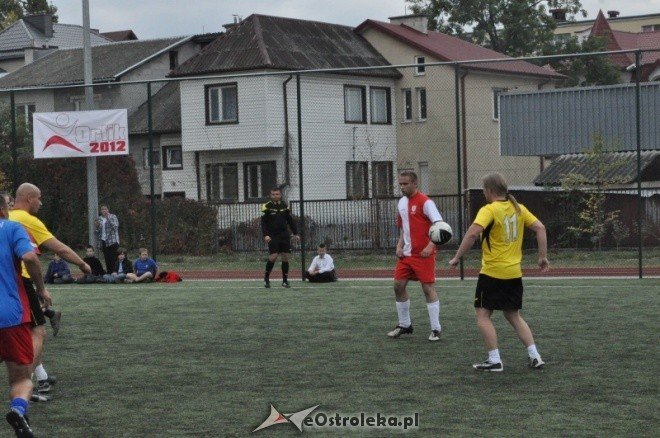 Orlik przy Szkole Podstawowej nr 1 oficjalnie odebrane (5.X.2011) - zdjęcie #3 - eOstroleka.pl