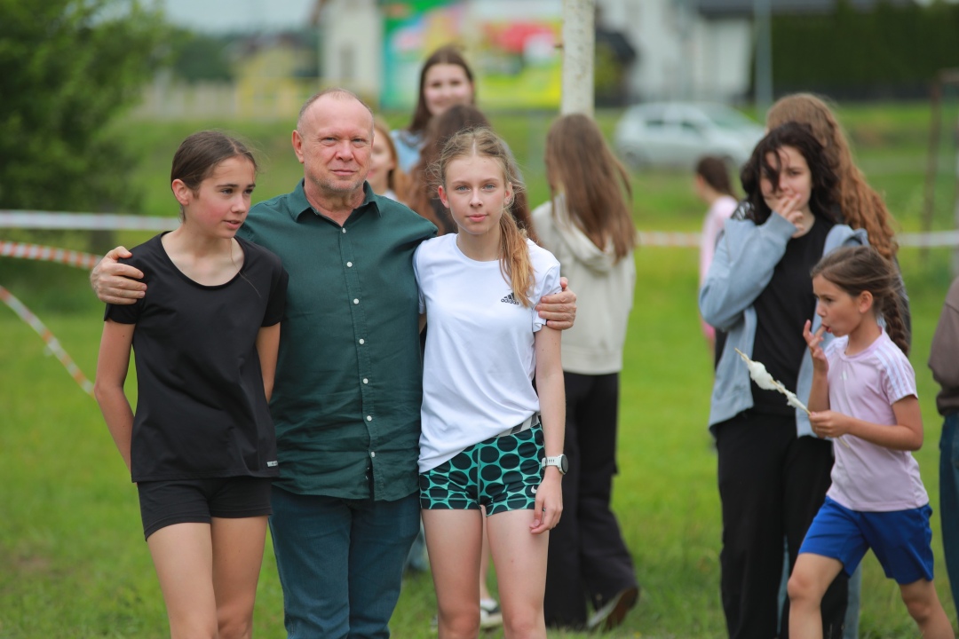 IV Gminna Olimpiada w Biegach Przełajowych w Borawem [17.06.2025] - zdjęcie #58 - eOstroleka.pl