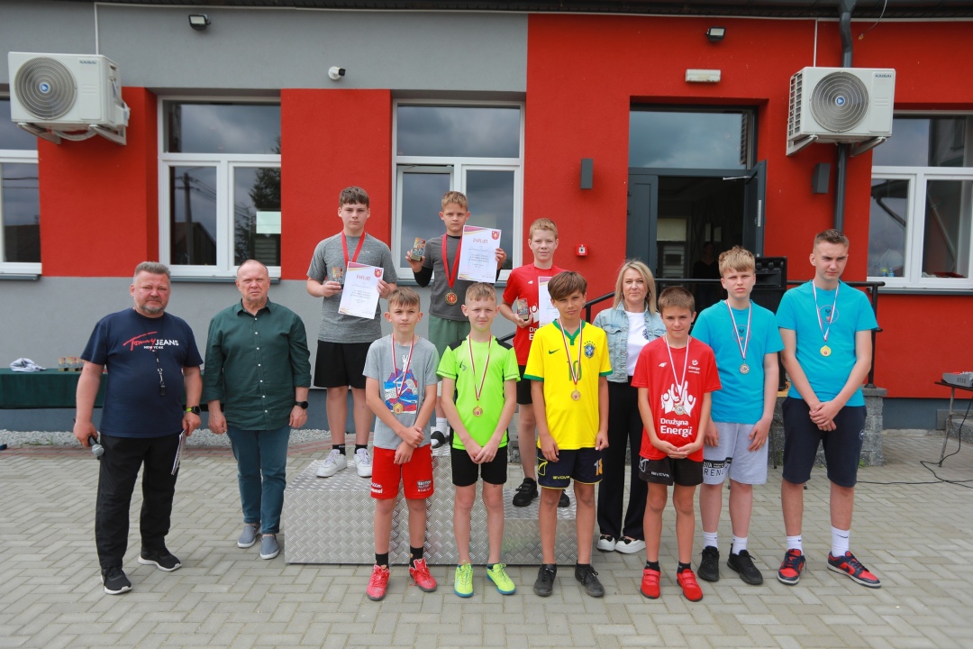 IV Gminna Olimpiada w Biegach Przełajowych w Borawem [17.06.2025] - zdjęcie #29 - eOstroleka.pl