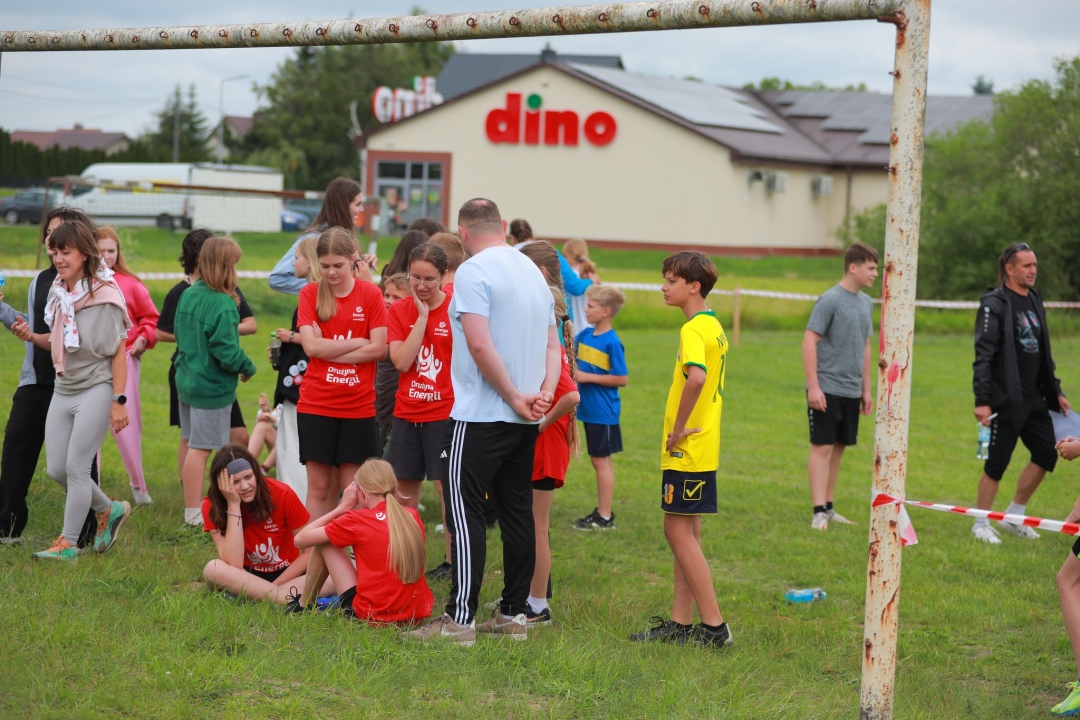 IV Gminna Olimpiada w Biegach Przełajowych w Borawem [17.06.2025] - zdjęcie #10 - eOstroleka.pl