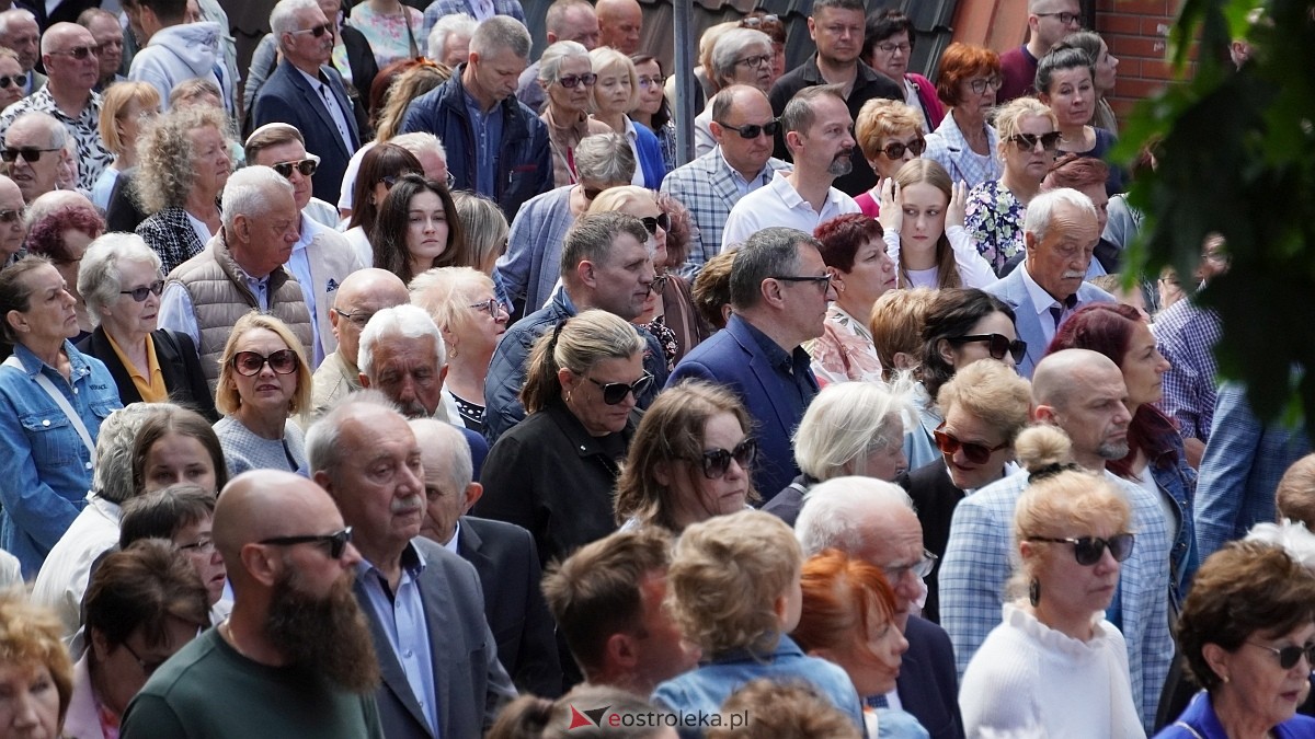 Procesja Bożego Ciała w sanktuarium pw. św. Antoniego Padewskiego [19.06.2025] - zdjęcie #72 - eOstroleka.pl