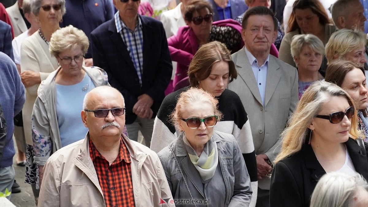 Procesja Bożego Ciała w sanktuarium pw. św. Antoniego Padewskiego [19.06.2025] - zdjęcie #38 - eOstroleka.pl