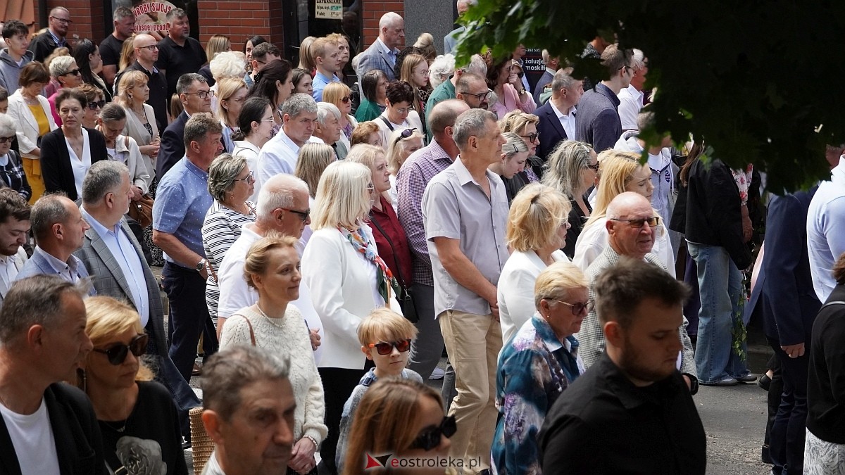Procesja Bożego Ciała w sanktuarium pw. św. Antoniego Padewskiego [19.06.2025] - zdjęcie #34 - eOstroleka.pl