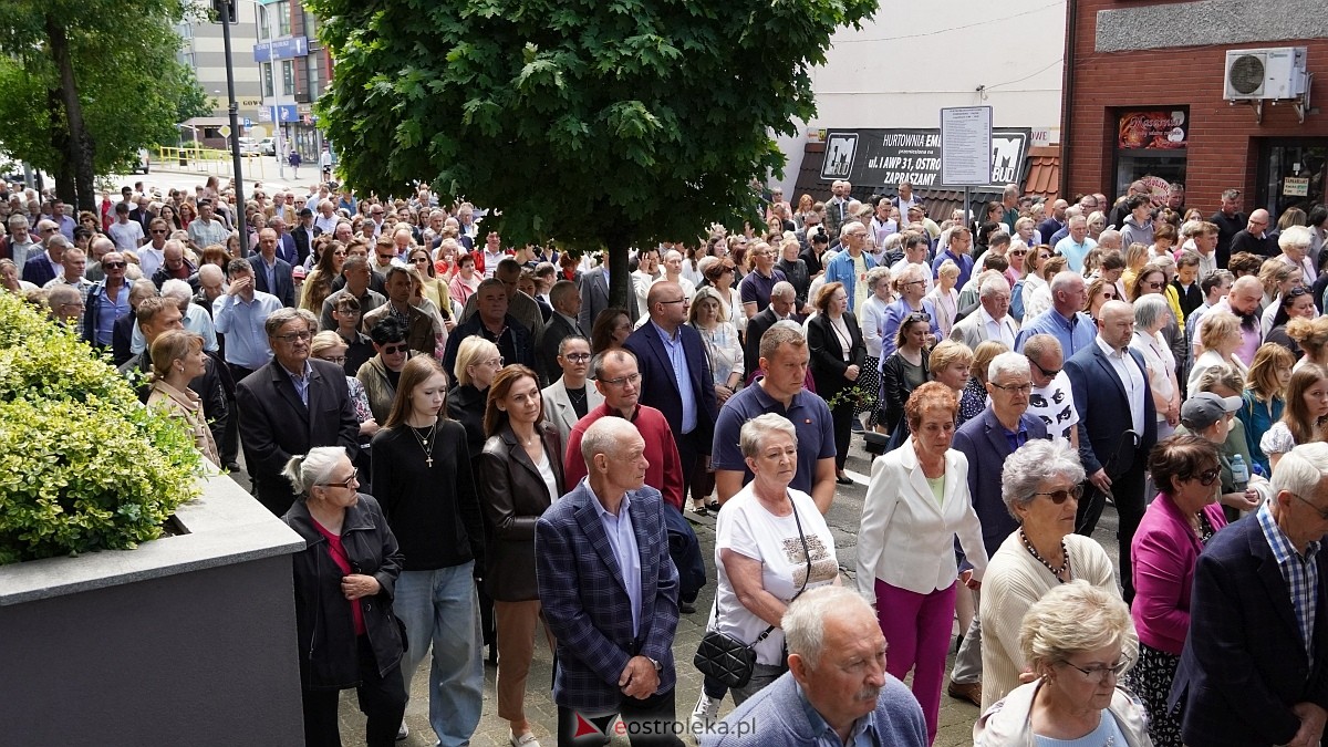 Procesja Bożego Ciała w sanktuarium pw. św. Antoniego Padewskiego [19.06.2025] - zdjęcie #26 - eOstroleka.pl