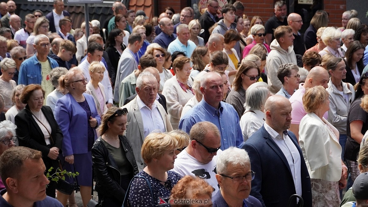 Procesja Bożego Ciała w sanktuarium pw. św. Antoniego Padewskiego [19.06.2025] - zdjęcie #25 - eOstroleka.pl