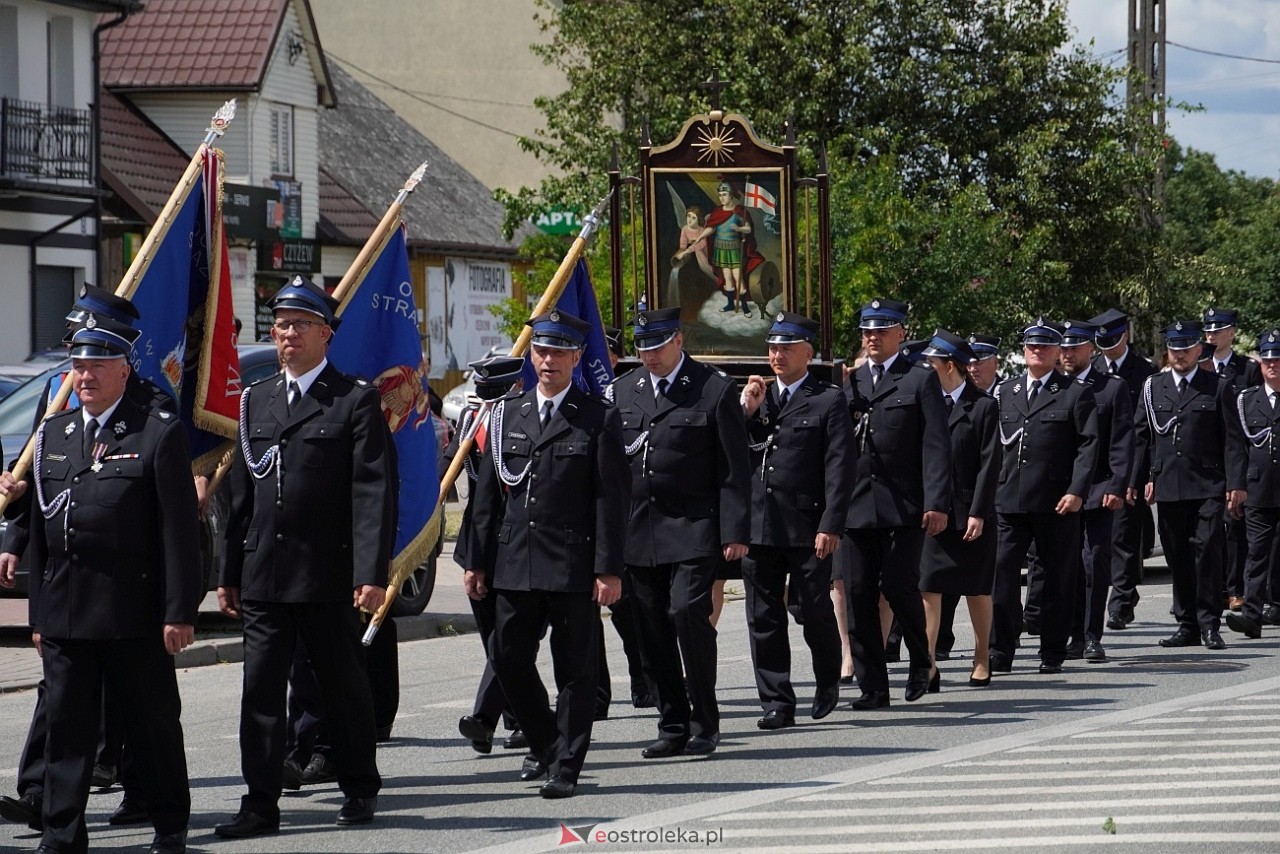 Kurpiowska procesja Bożego Ciała w Myszyńcu [19.06.2025] - zdjęcie #242 - eOstroleka.pl