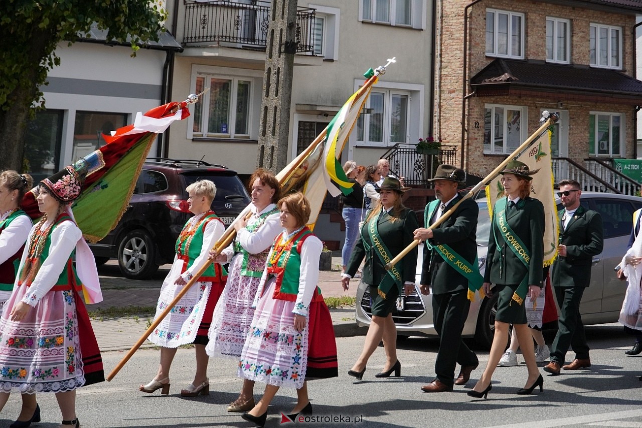 Kurpiowska procesja Bożego Ciała w Myszyńcu [19.06.2025] - zdjęcie #234 - eOstroleka.pl