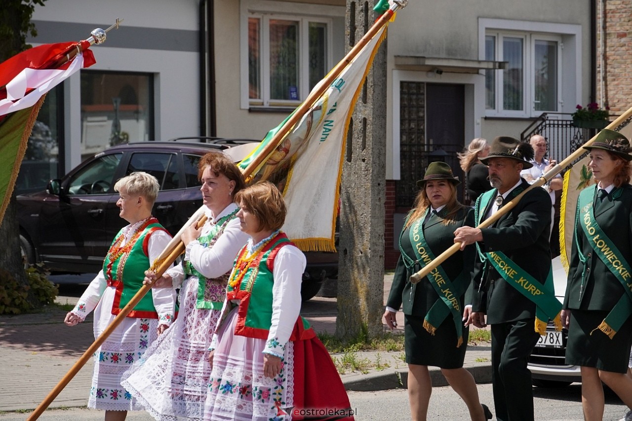 Kurpiowska procesja Bożego Ciała w Myszyńcu [19.06.2025] - zdjęcie #233 - eOstroleka.pl