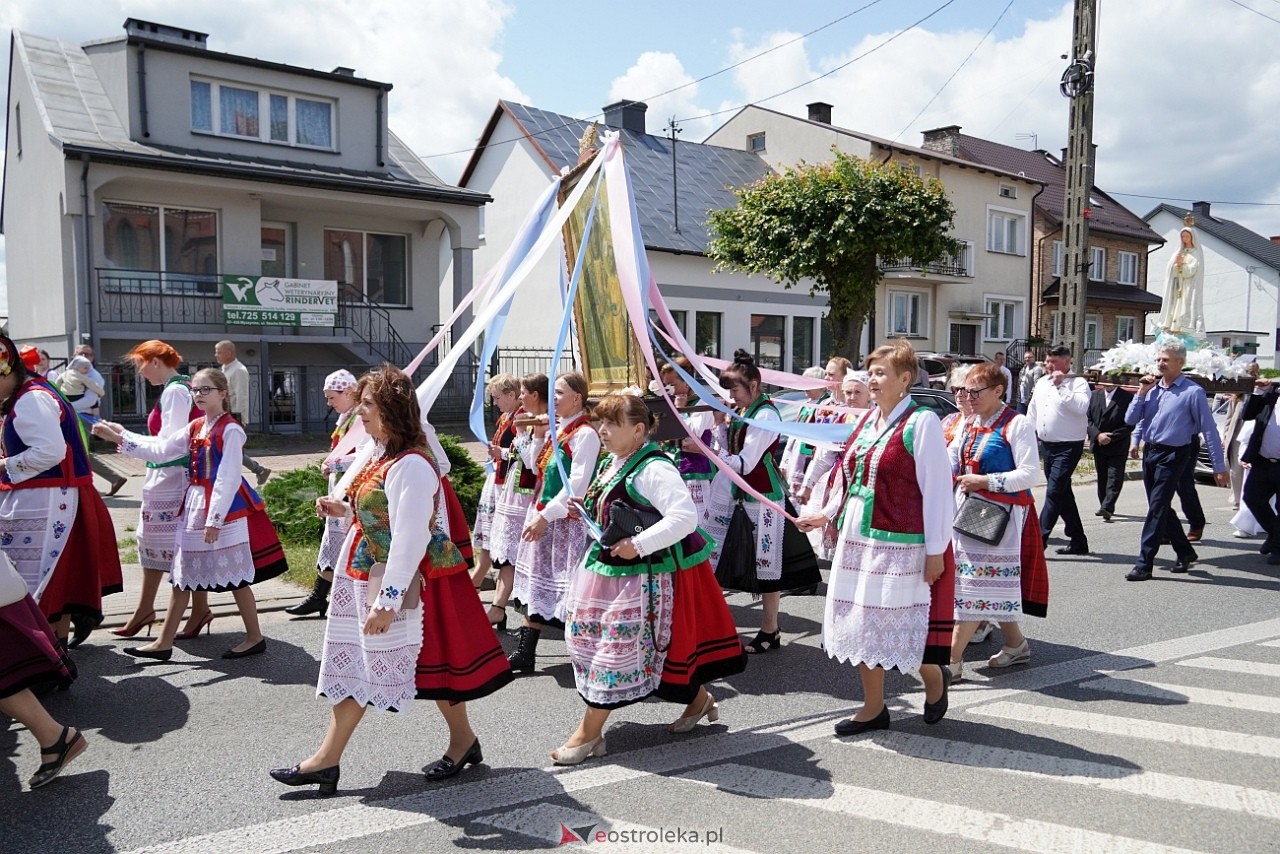 Kurpiowska procesja Bożego Ciała w Myszyńcu [19.06.2025] - zdjęcie #135 - eOstroleka.pl
