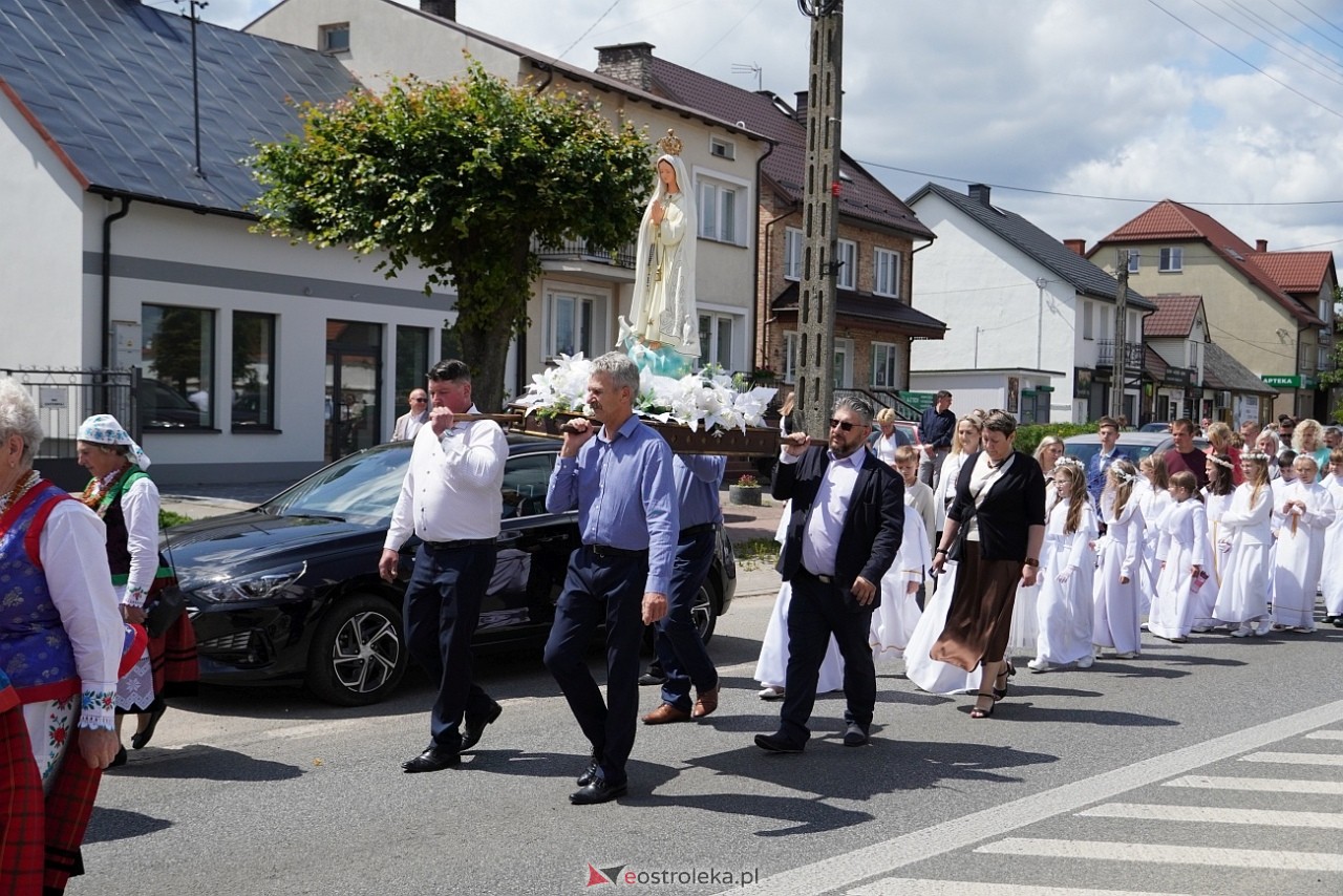 Kurpiowska procesja Bożego Ciała w Myszyńcu [19.06.2025] - zdjęcie #134 - eOstroleka.pl