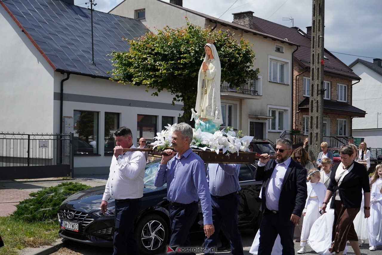 Kurpiowska procesja Bożego Ciała w Myszyńcu [19.06.2025] - zdjęcie #133 - eOstroleka.pl