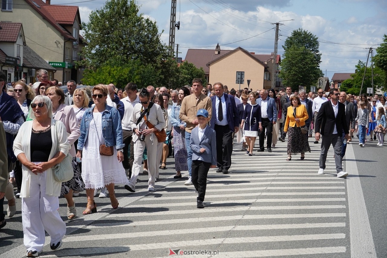 Kurpiowska procesja Bożego Ciała w Myszyńcu [19.06.2025] - zdjęcie #70 - eOstroleka.pl