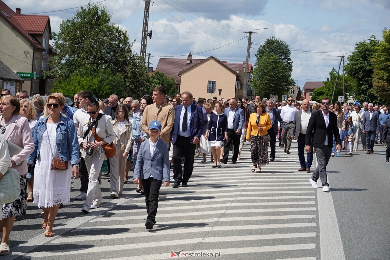Kurpiowska procesja Bożego Ciała w Myszyńcu [19.06.2025] - zdjęcie #69 - eOstroleka.pl