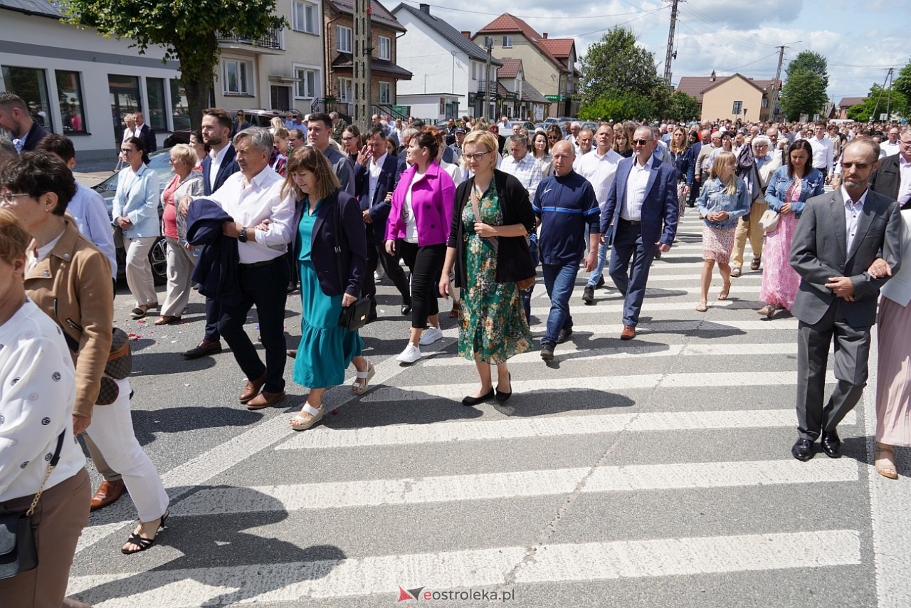 Kurpiowska procesja Bożego Ciała w Myszyńcu [19.06.2025] - zdjęcie #56 - eOstroleka.pl