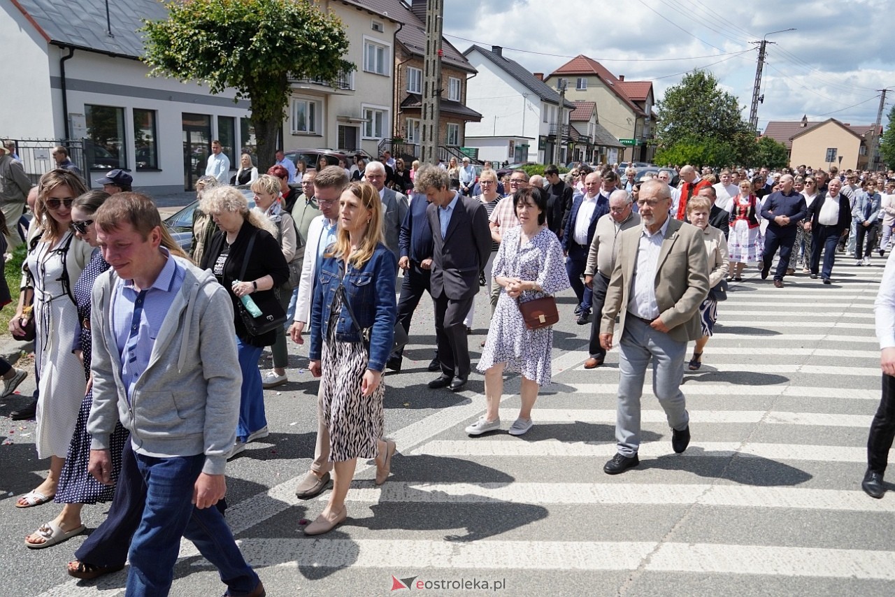 Kurpiowska procesja Bożego Ciała w Myszyńcu [19.06.2025] - zdjęcie #52 - eOstroleka.pl