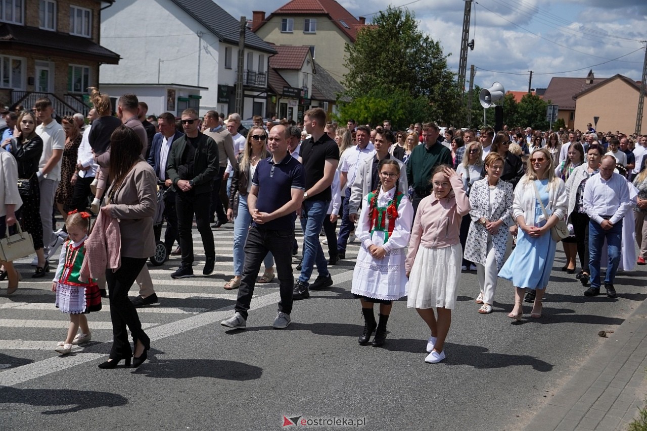 Kurpiowska procesja Bożego Ciała w Myszyńcu [19.06.2025] - zdjęcie #22 - eOstroleka.pl