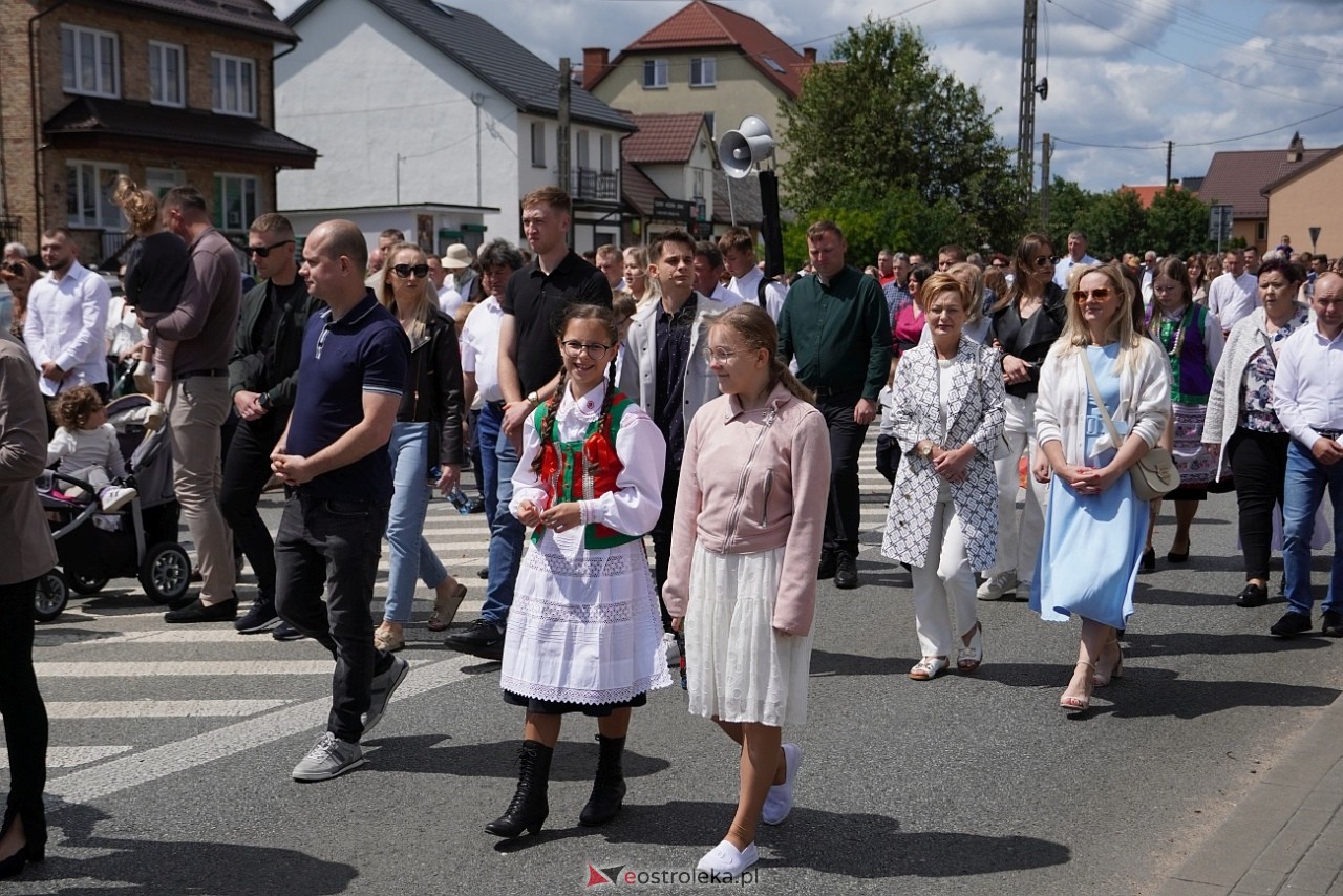Kurpiowska procesja Bożego Ciała w Myszyńcu [19.06.2025] - zdjęcie #20 - eOstroleka.pl