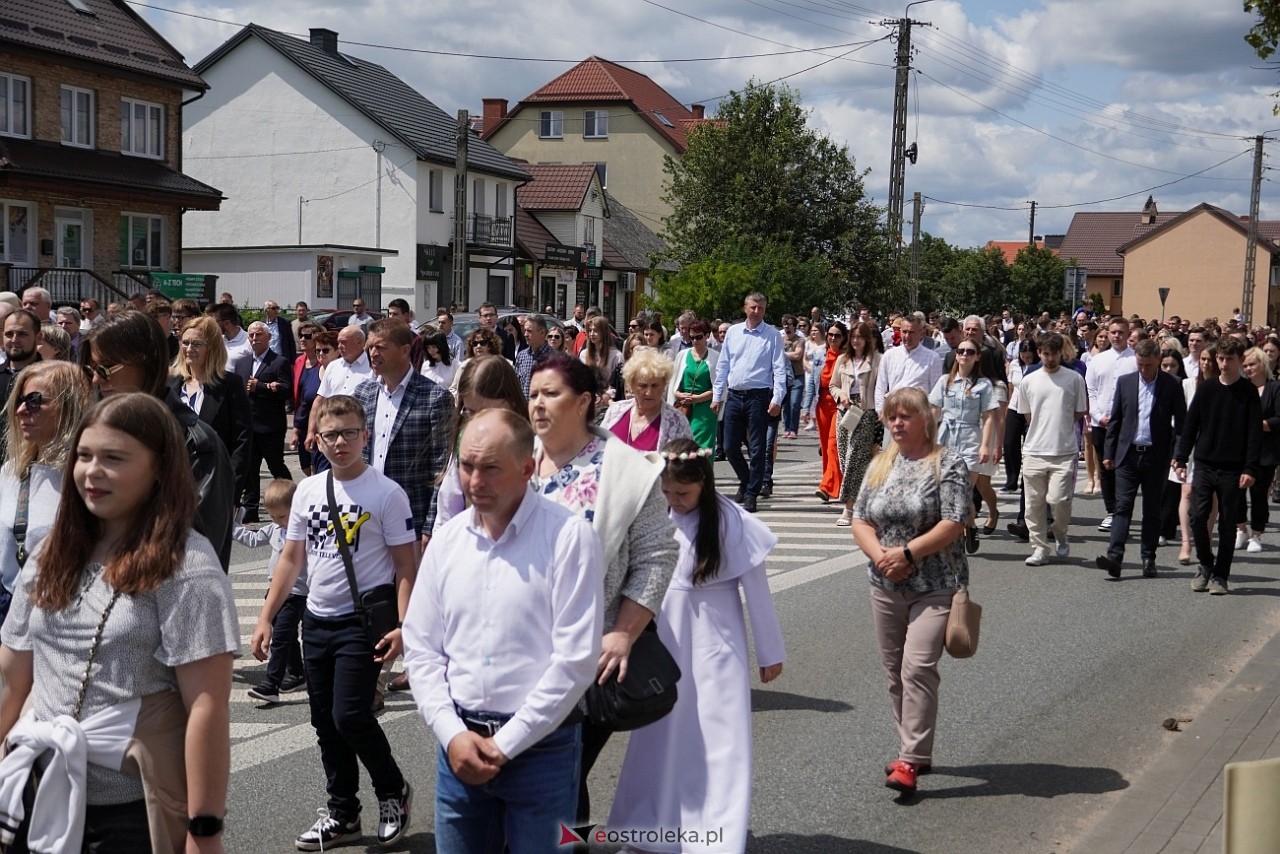 Kurpiowska procesja Bożego Ciała w Myszyńcu [19.06.2025] - zdjęcie #16 - eOstroleka.pl