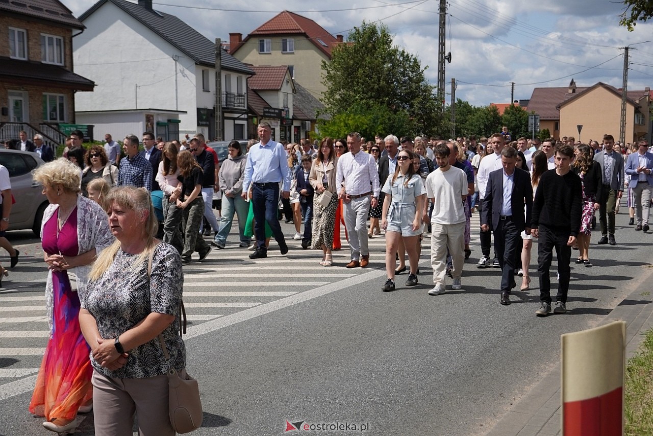 Kurpiowska procesja Bożego Ciała w Myszyńcu [19.06.2025] - zdjęcie #15 - eOstroleka.pl