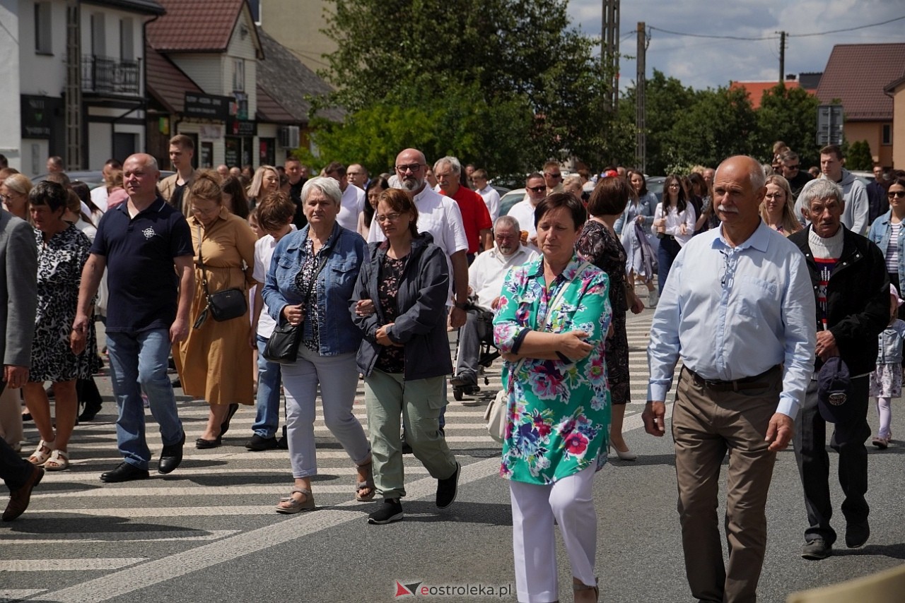Kurpiowska procesja Bożego Ciała w Myszyńcu [19.06.2025] - zdjęcie #4 - eOstroleka.pl