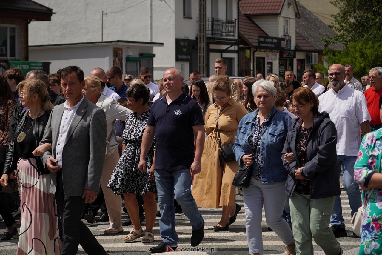 Kurpiowska procesja Bożego Ciała w Myszyńcu [19.06.2025] - zdjęcie #2 - eOstroleka.pl