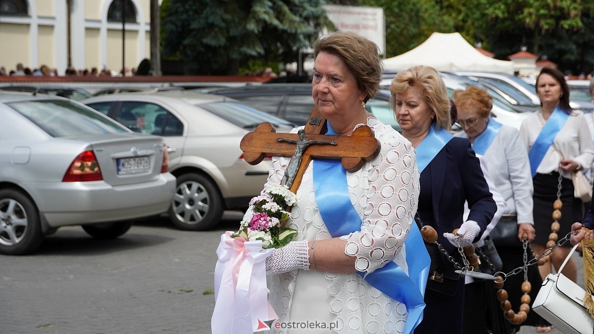 Procesja Bożego Ciała 2025 w kościele pw. Nawiedzenia NMP [19.06.2026] - zdjęcie #314 - eOstroleka.pl