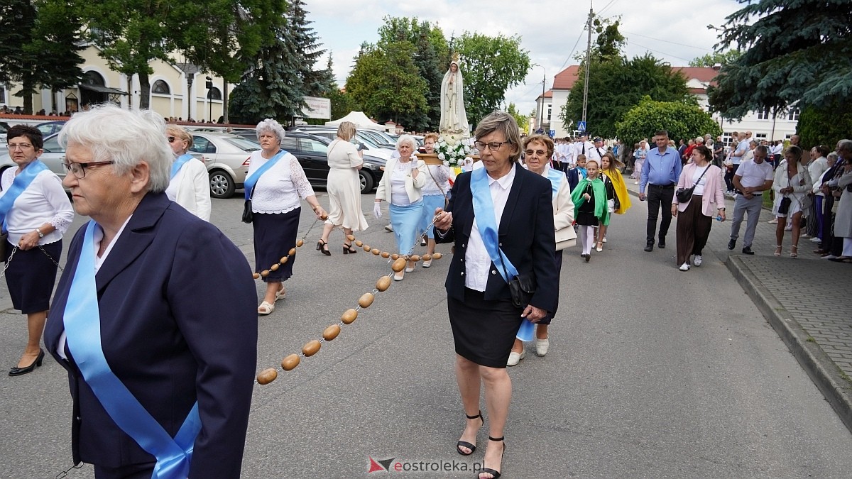 Procesja Bożego Ciała 2025 w kościele pw. Nawiedzenia NMP [19.06.2026] - zdjęcie #308 - eOstroleka.pl
