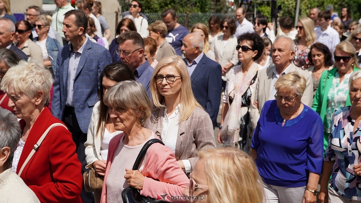 Procesja Bożego Ciała 2025 w kościele pw. Nawiedzenia NMP [19.06.2026] - zdjęcie #256 - eOstroleka.pl