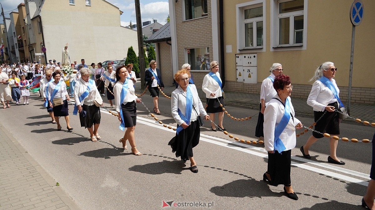 Procesja Bożego Ciała 2025 w kościele pw. Nawiedzenia NMP [19.06.2026] - zdjęcie #193 - eOstroleka.pl