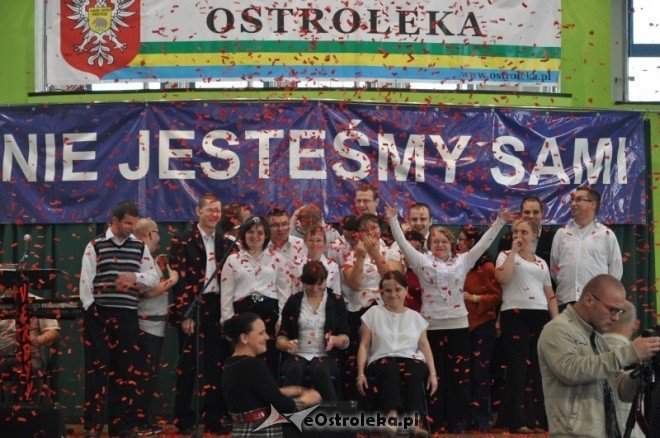 Impreza integracyjna Nie jesteśmy sami (5.X.2011) - zdjęcie #30 - eOstroleka.pl