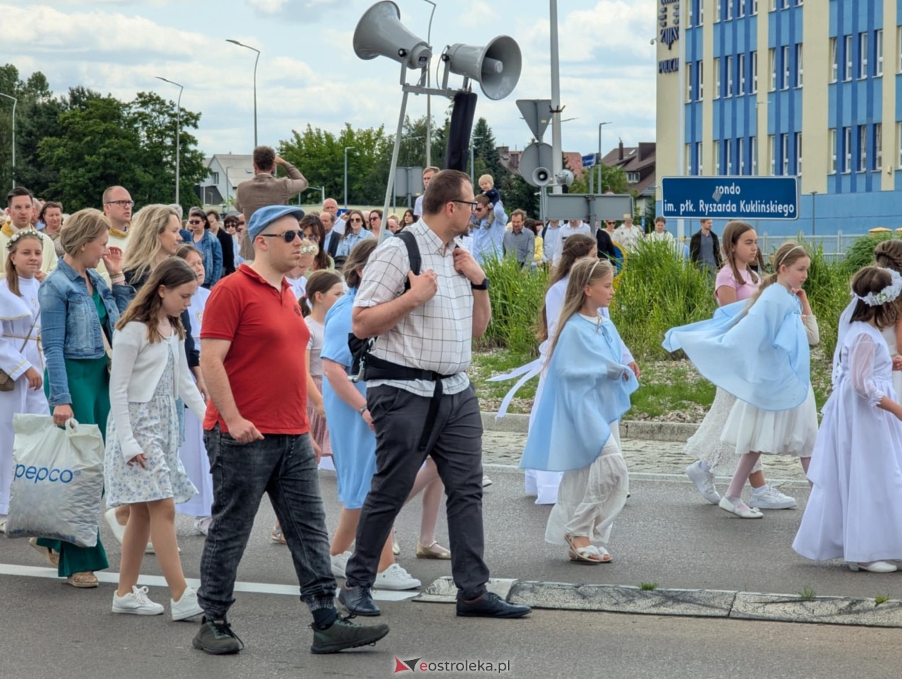 Boże Ciało 2025 - parafia Zbawiciela Świata w Ostrołęce [19.06.2025] - zdjęcie #170 - eOstroleka.pl