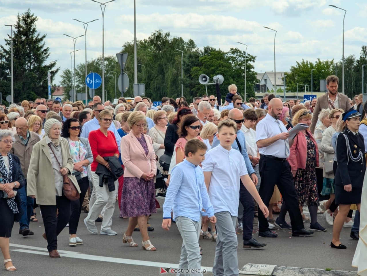 Boże Ciało 2025 - parafia Zbawiciela Świata w Ostrołęce [19.06.2025] - zdjęcie #169 - eOstroleka.pl
