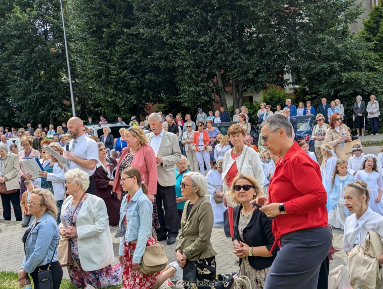 Boże Ciało 2025 - parafia Zbawiciela Świata w Ostrołęce [19.06.2025] - zdjęcie #165 - eOstroleka.pl