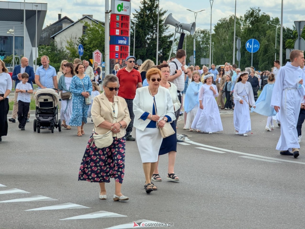 Boże Ciało 2025 - parafia Zbawiciela Świata w Ostrołęce [19.06.2025] - zdjęcie #148 - eOstroleka.pl