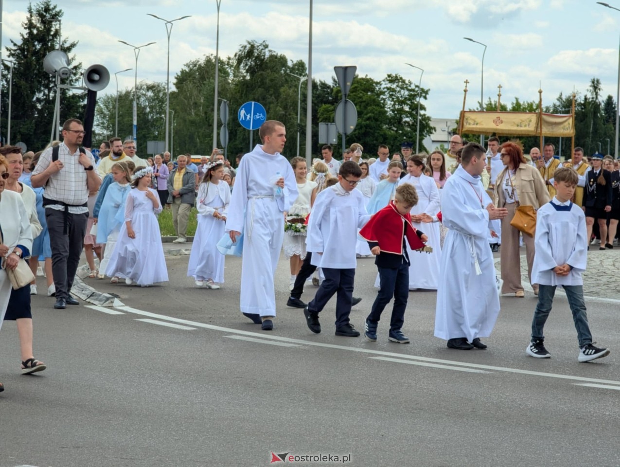 Boże Ciało 2025 - parafia Zbawiciela Świata w Ostrołęce [19.06.2025] - zdjęcie #143 - eOstroleka.pl