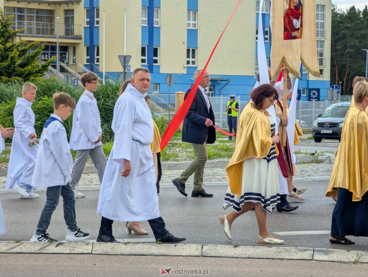 Boże Ciało 2025 - parafia Zbawiciela Świata w Ostrołęce [19.06.2025] - zdjęcie #137 - eOstroleka.pl