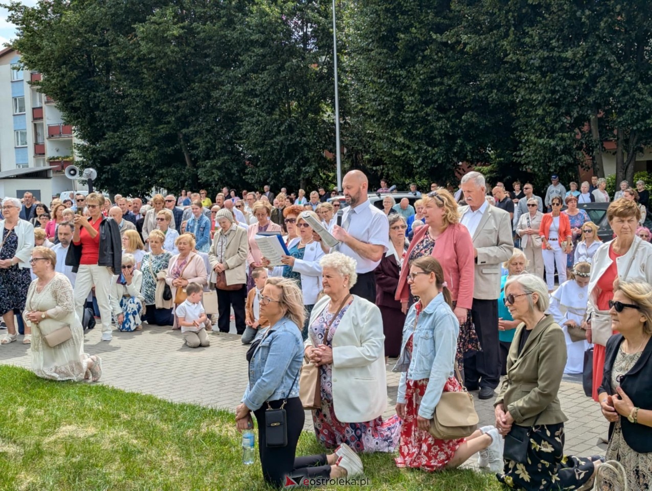 Boże Ciało 2025 - parafia Zbawiciela Świata w Ostrołęce [19.06.2025] - zdjęcie #127 - eOstroleka.pl
