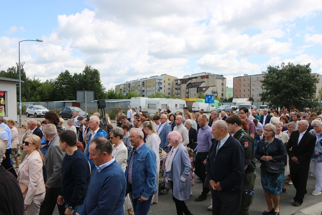 Boże Ciało 2025 - Parafia św. Franciszka z Asyżu w Ostrołęce [19.06.2025] - zdjęcie #9 - eOstroleka.pl