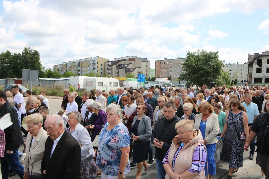 Boże Ciało 2025 - Parafia św. Franciszka z Asyżu w Ostrołęce [19.06.2025] - zdjęcie #7 - eOstroleka.pl