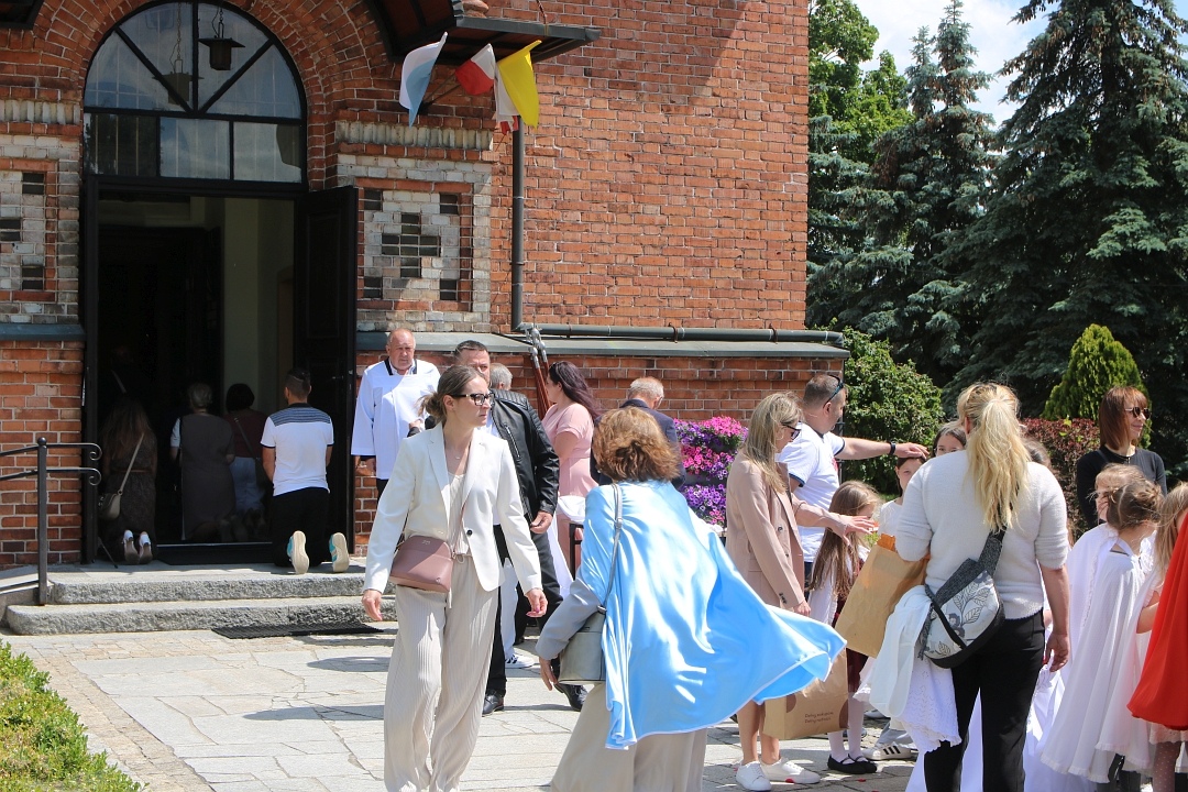 Boże Ciało 2025 - Kościół św. Wojciecha  [19.06.2025] - zdjęcie #36 - eOstroleka.pl