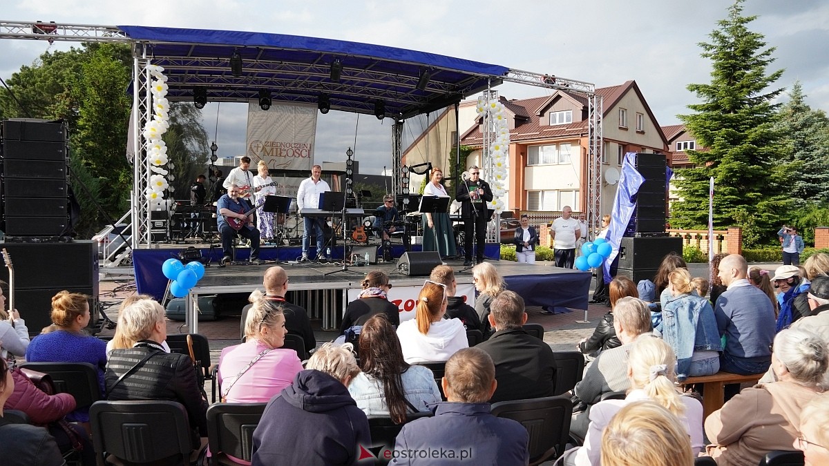 Koncert Uwielbienia - zespół Exodus 15 i Festiwal Piosenki Religijnej [19.06.2025] - zdjęcie #382 - eOstroleka.pl