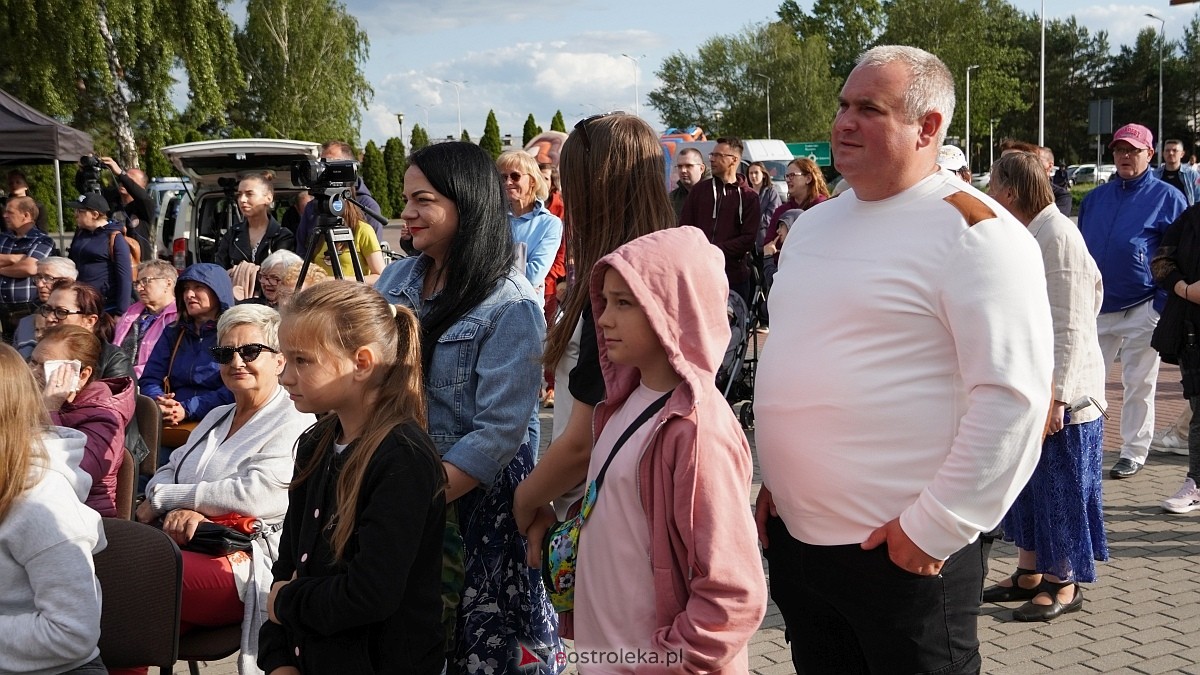 Koncert Uwielbienia - zespół Exodus 15 i Festiwal Piosenki Religijnej [19.06.2025] - zdjęcie #372 - eOstroleka.pl