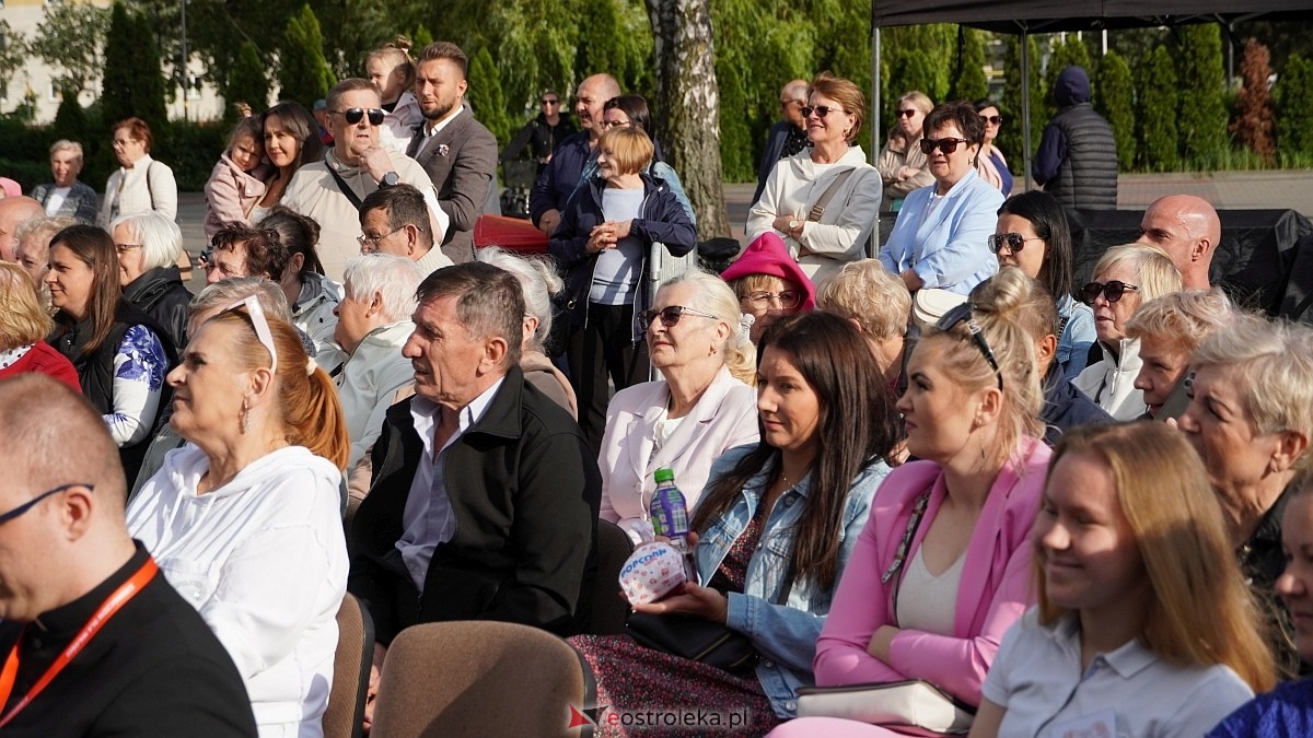 Koncert Uwielbienia - zespół Exodus 15 i Festiwal Piosenki Religijnej [19.06.2025] - zdjęcie #370 - eOstroleka.pl