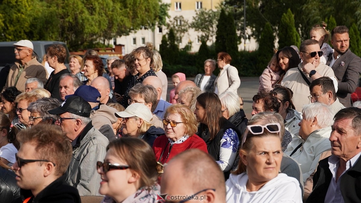 Koncert Uwielbienia - zespół Exodus 15 i Festiwal Piosenki Religijnej [19.06.2025] - zdjęcie #369 - eOstroleka.pl