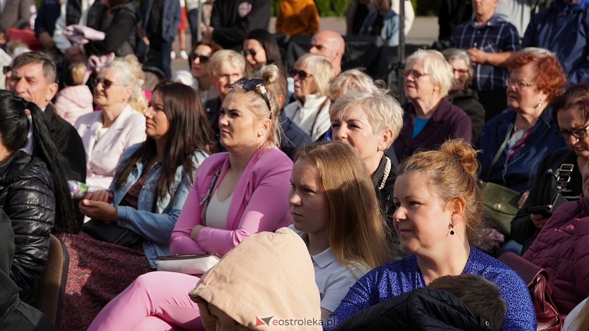 Koncert Uwielbienia - zespół Exodus 15 i Festiwal Piosenki Religijnej [19.06.2025] - zdjęcie #340 - eOstroleka.pl