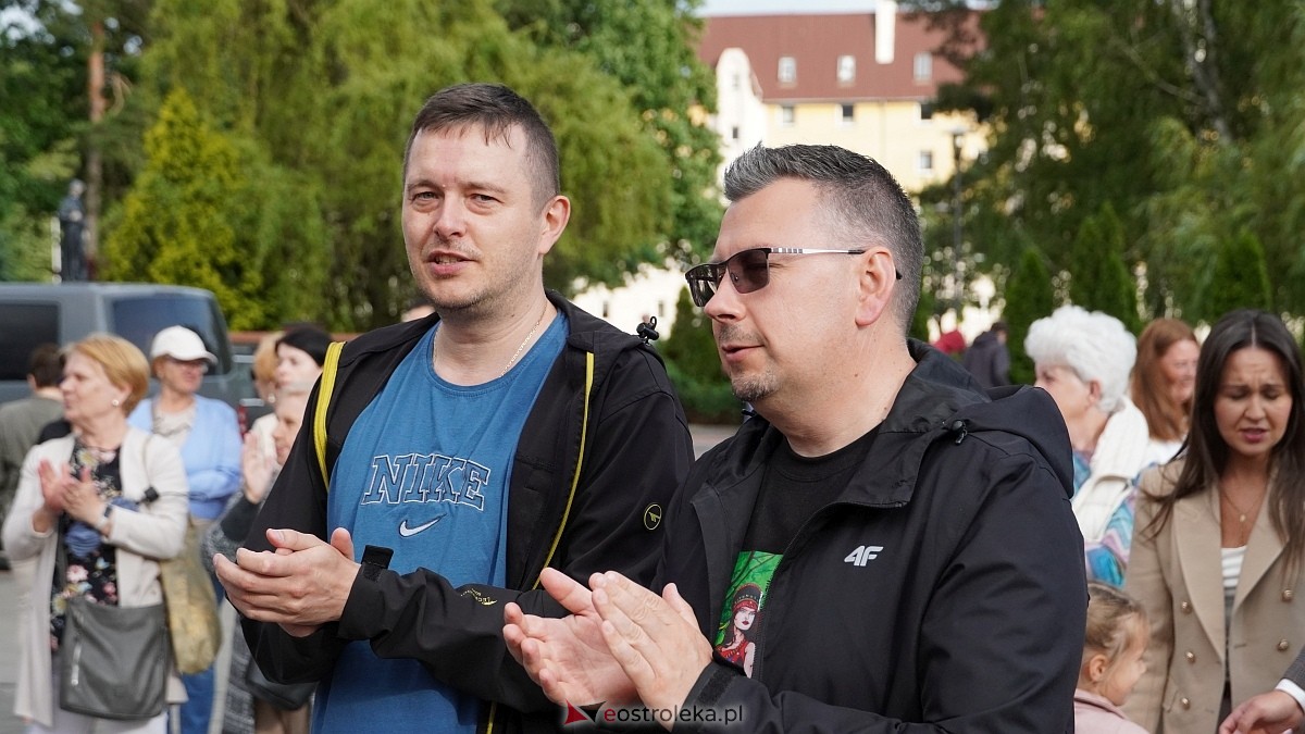 Koncert Uwielbienia - zespół Exodus 15 i Festiwal Piosenki Religijnej [19.06.2025] - zdjęcie #325 - eOstroleka.pl